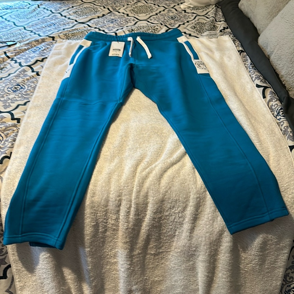 NWT Men’s Gymshark Medium joggers